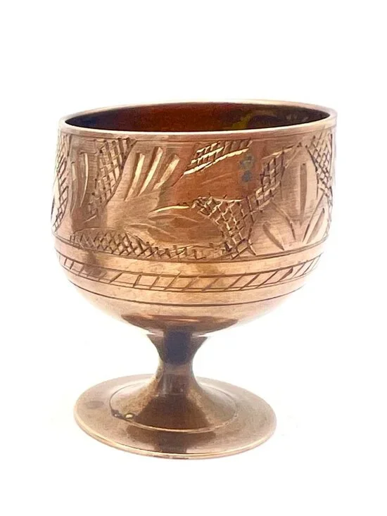 Set Of 2 Vintage Mini Brass Goblets Etched Floral Design Ornate Chalice 2" Tall - Picture 3 of 6